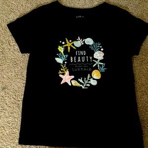 Selling a SHEIN tee shirt, main colour black. Size US small.